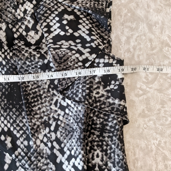 Michael Michael Kors Blouse Size 8 - Picture 6 of 7